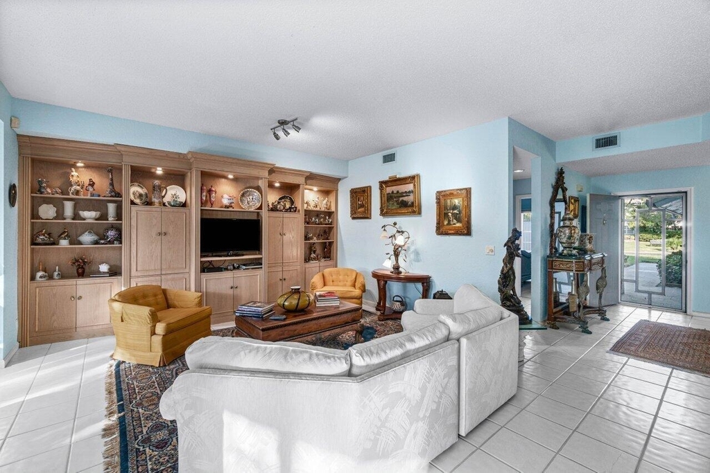 11706 Briarwood Circle - Photo 12