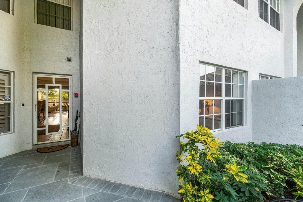 11706 Briarwood Circle - Photo 34
