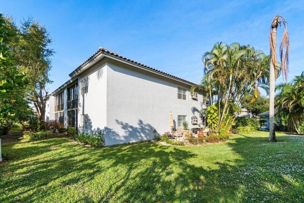 11706 Briarwood Circle - Photo 40