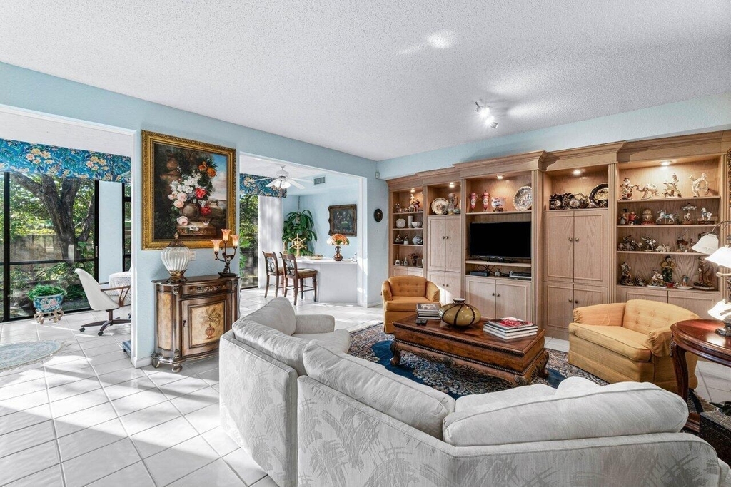 11706 Briarwood Circle - Photo 3