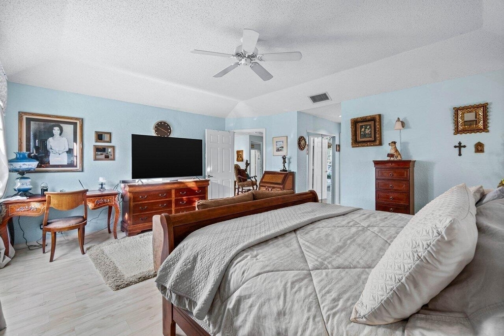 11706 Briarwood Circle - Photo 20