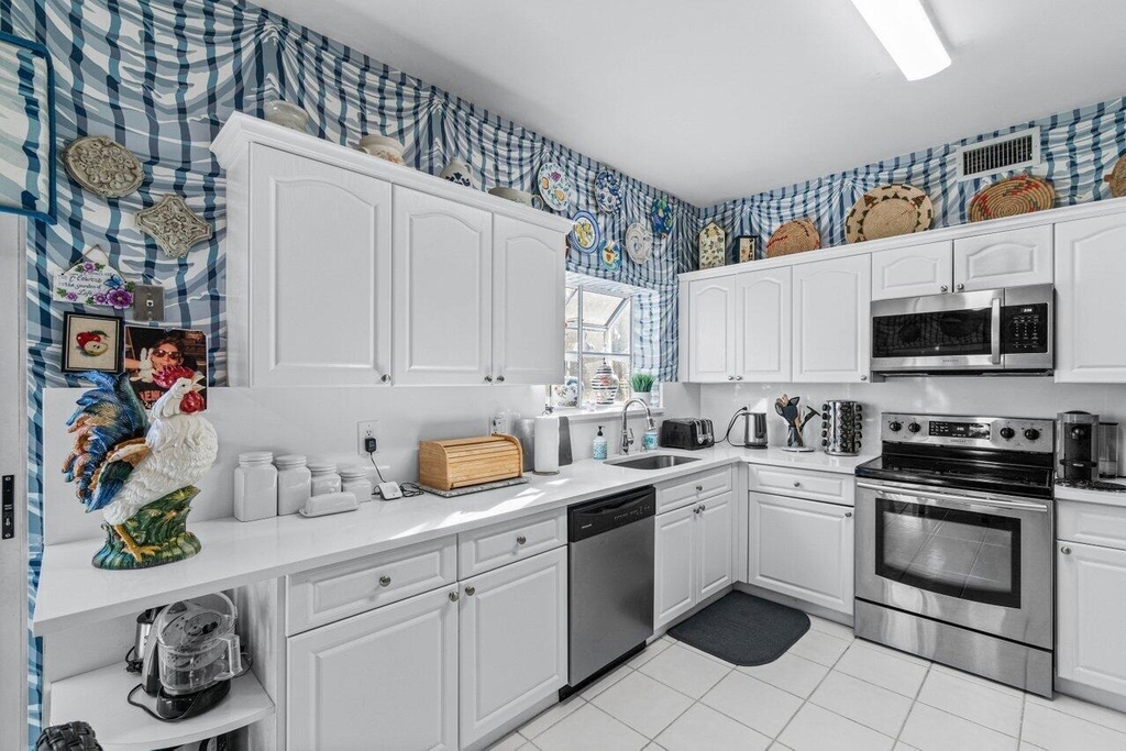 11706 Briarwood Circle - Photo 14