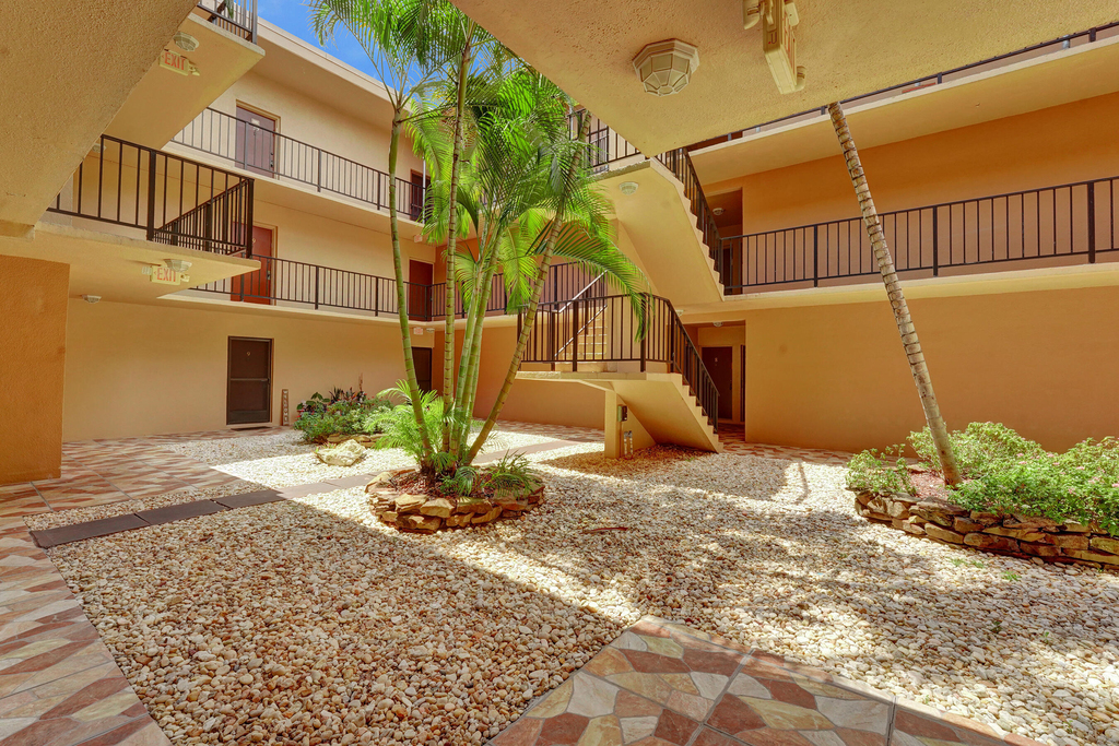 4000 N Hills Drive - Photo 12