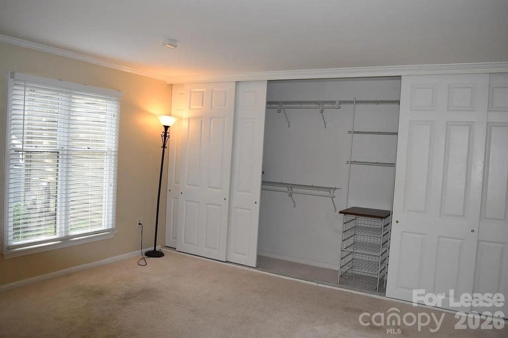 413 W 8th Street - Photo 6