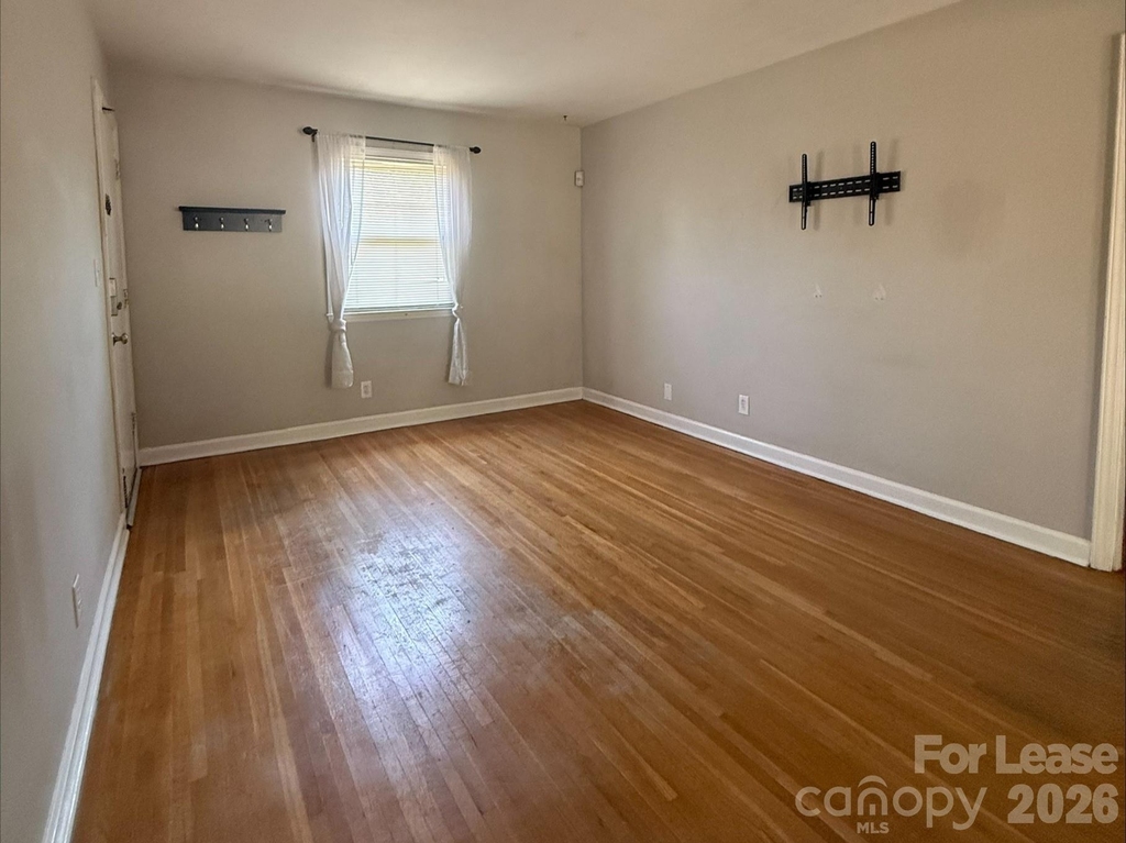 2623 Vail Avenue - Photo 1