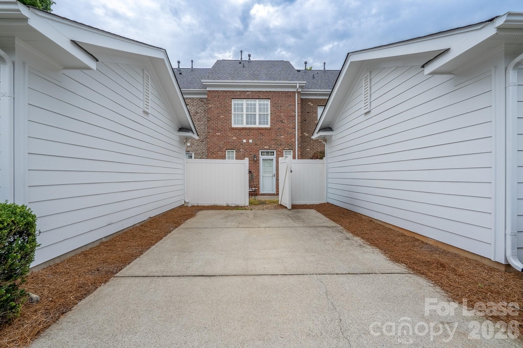 15449 Goodwood Street - Photo 23