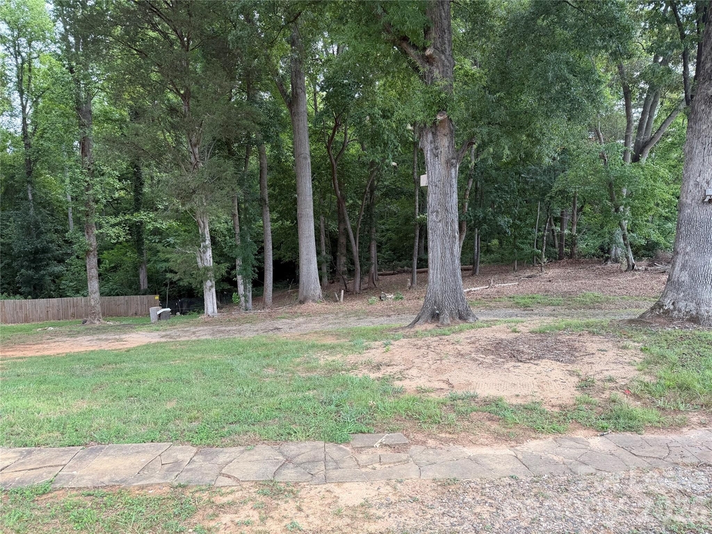 147 Crooked Lane - Photo 3