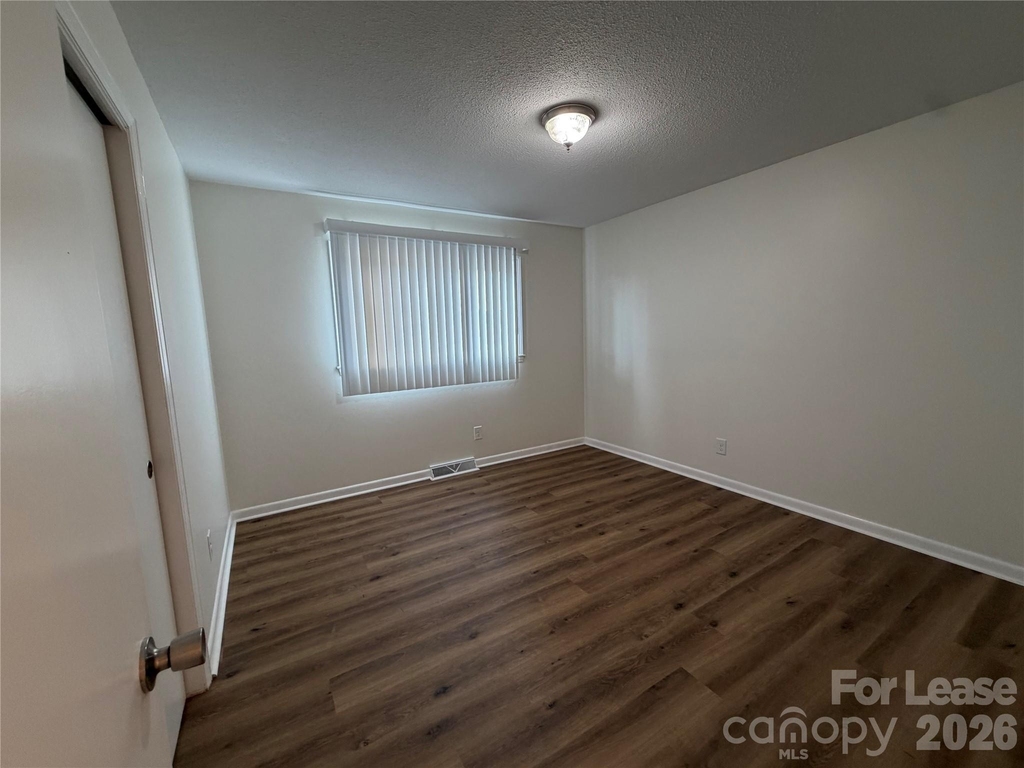 147 Crooked Lane - Photo 13