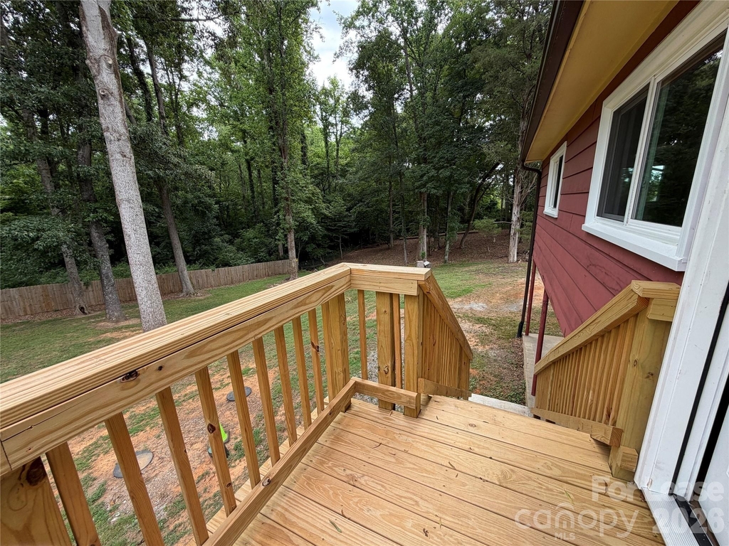 147 Crooked Lane - Photo 15