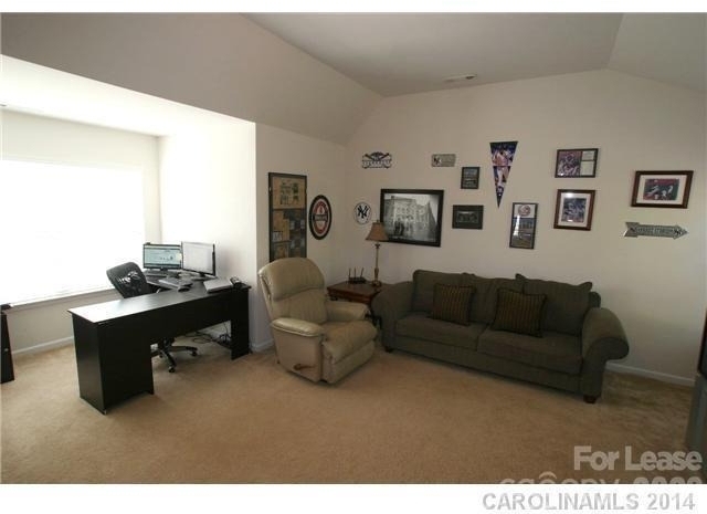 10132 Montrose Drive Nw - Photo 13