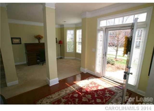 10132 Montrose Drive Nw - Photo 6