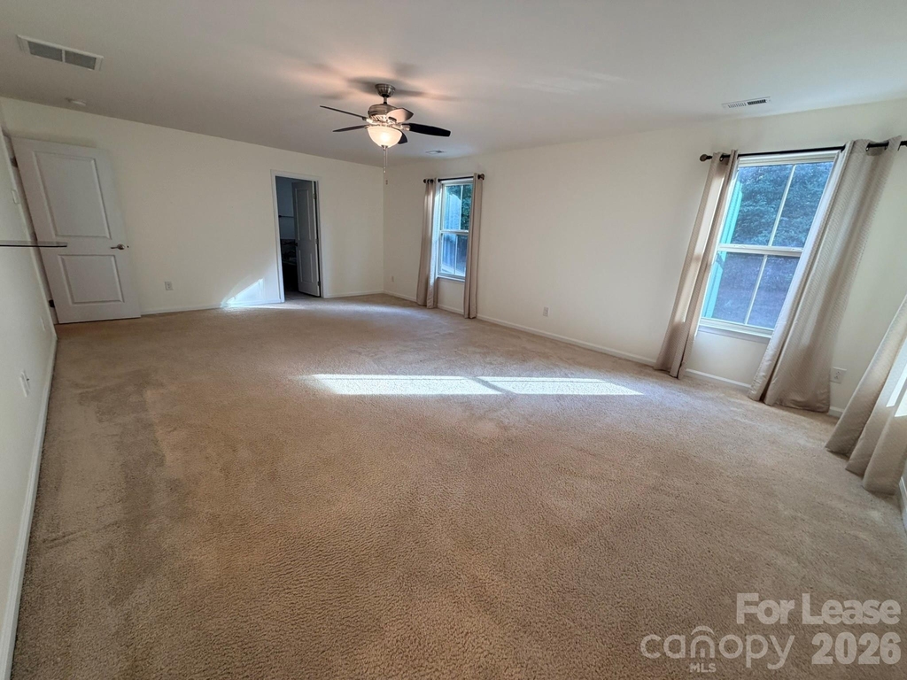 5816 Selkirkshire Road - Photo 31