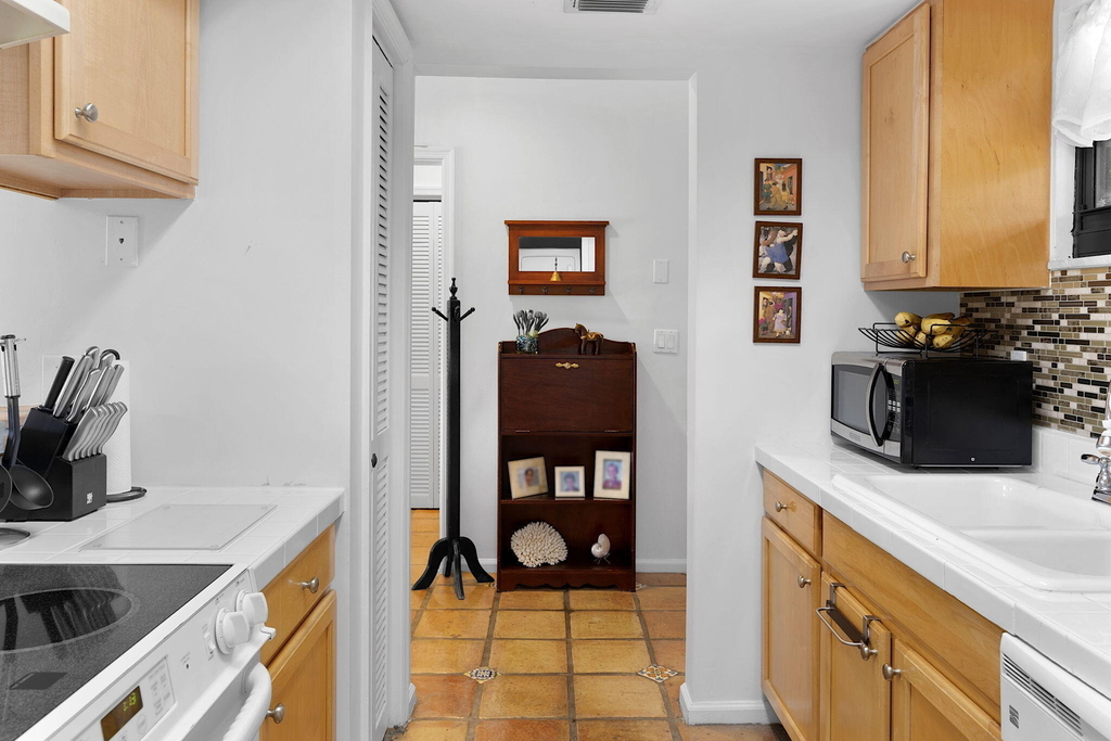 13334 Polo Club Road - Photo 6