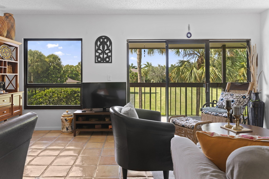 13334 Polo Club Road - Photo 8