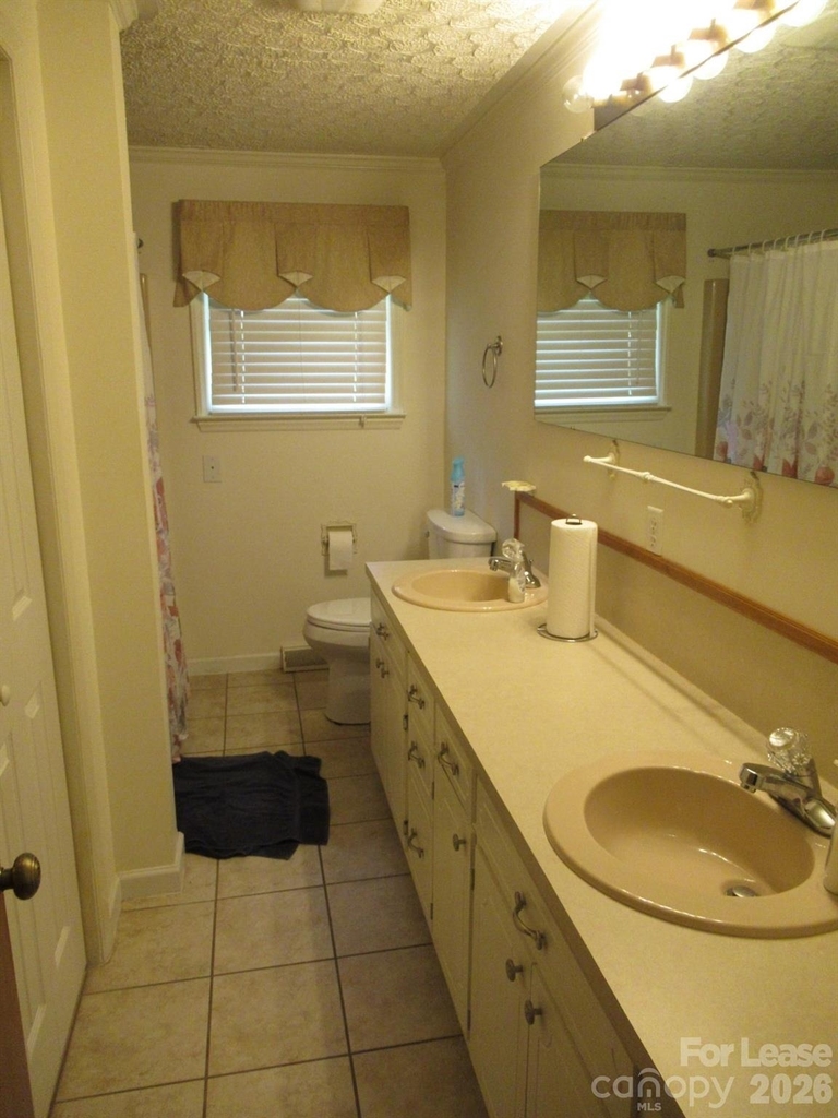1357 Beal Road - Photo 16