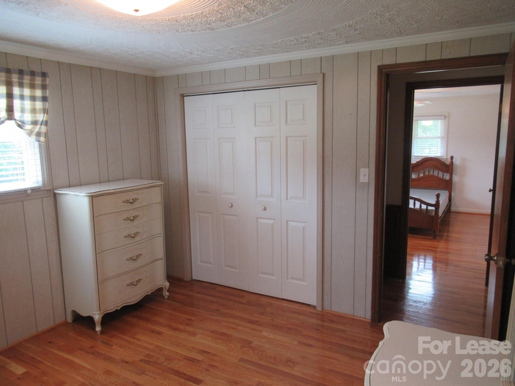 1357 Beal Road - Photo 13