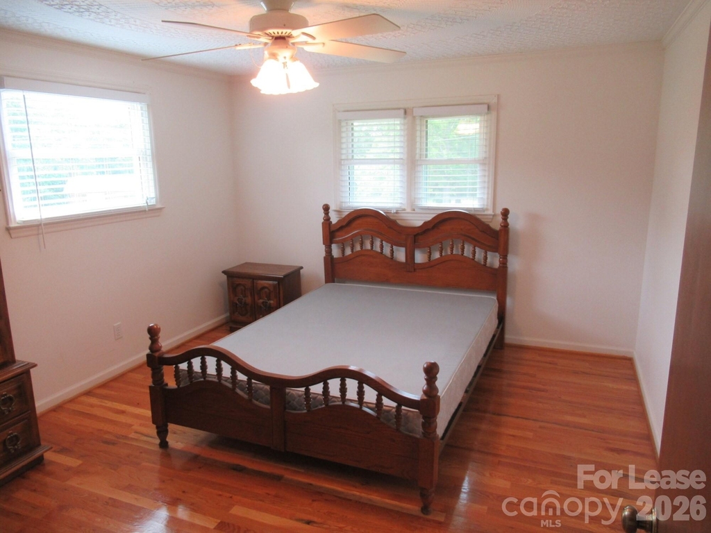 1357 Beal Road - Photo 14