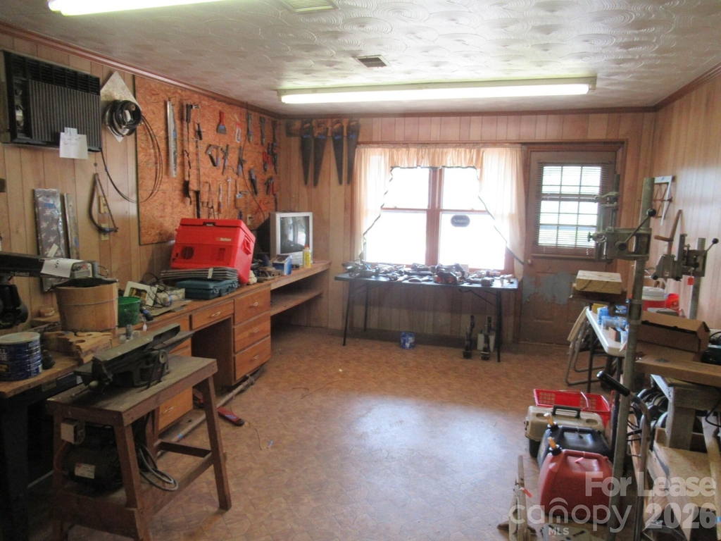 1357 Beal Road - Photo 29