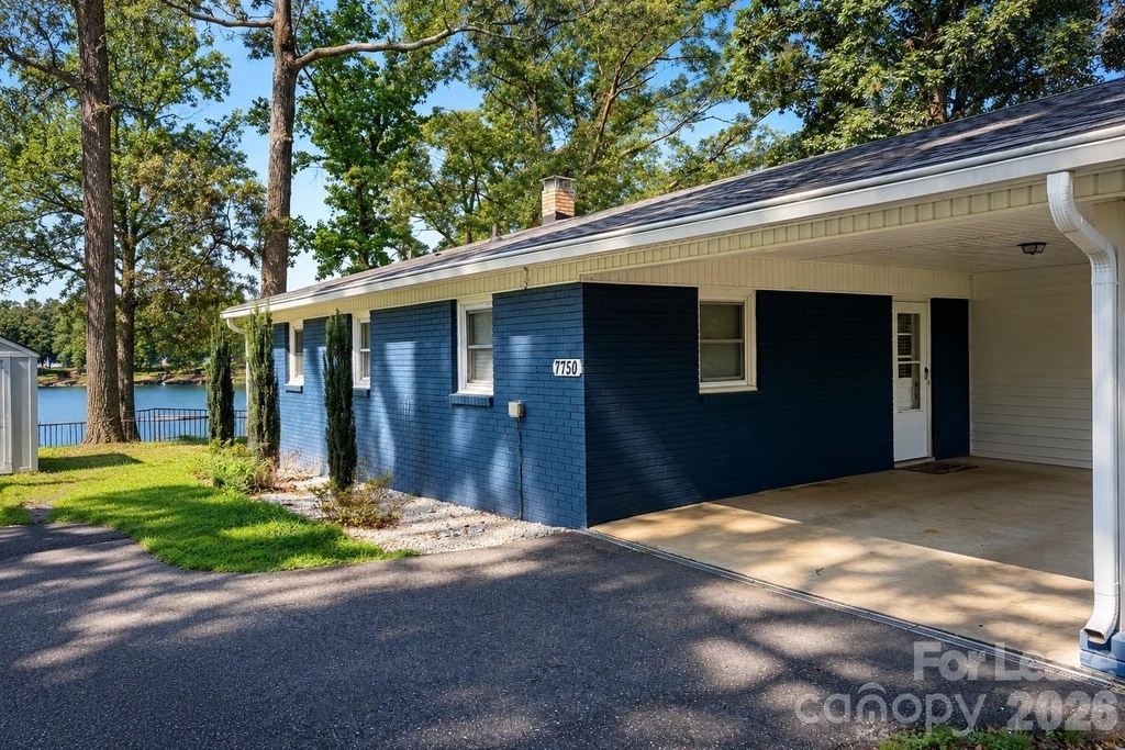7750 Anglers Way - Photo 3