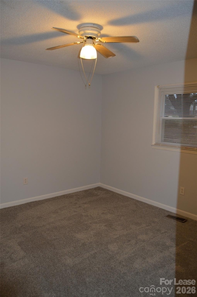 1235 15th Avenue Nw - Photo 12