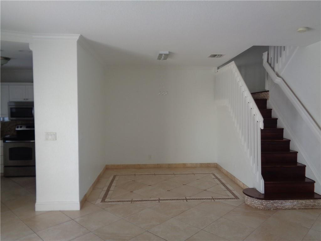 11379 Nw 34th Place - Photo 9