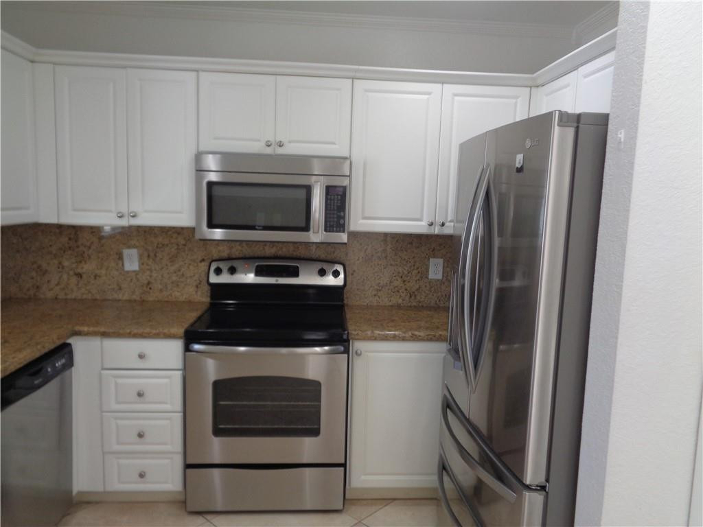 11379 Nw 34th Place - Photo 10