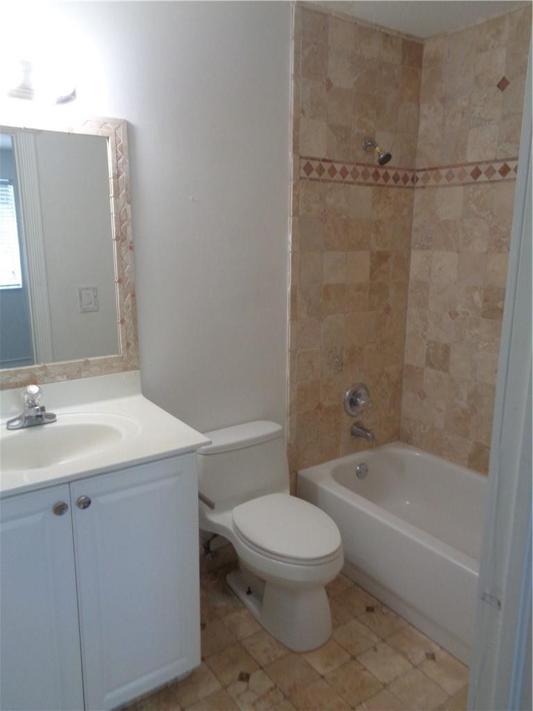 11379 Nw 34th Place - Photo 3