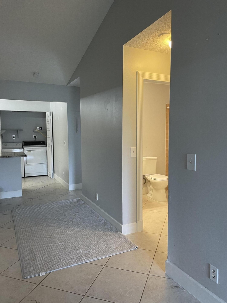 9037 Se Hobe Ridge Avenue - Photo 2