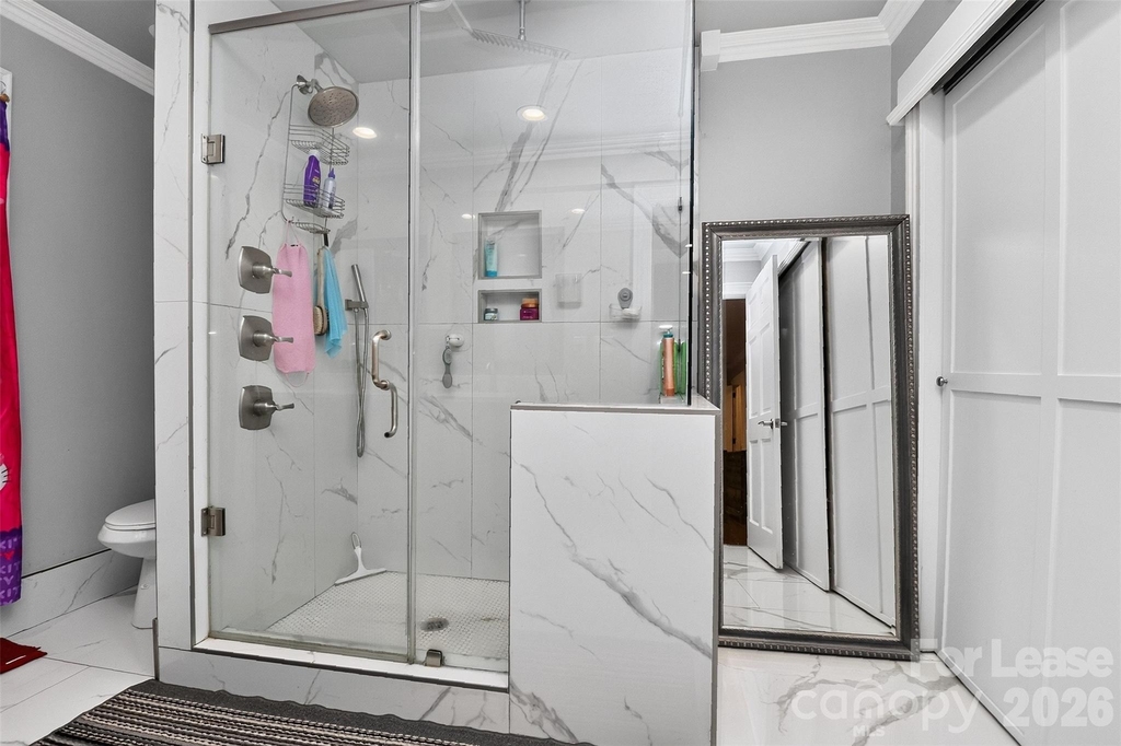 9704 Saddle Avenue - Photo 19