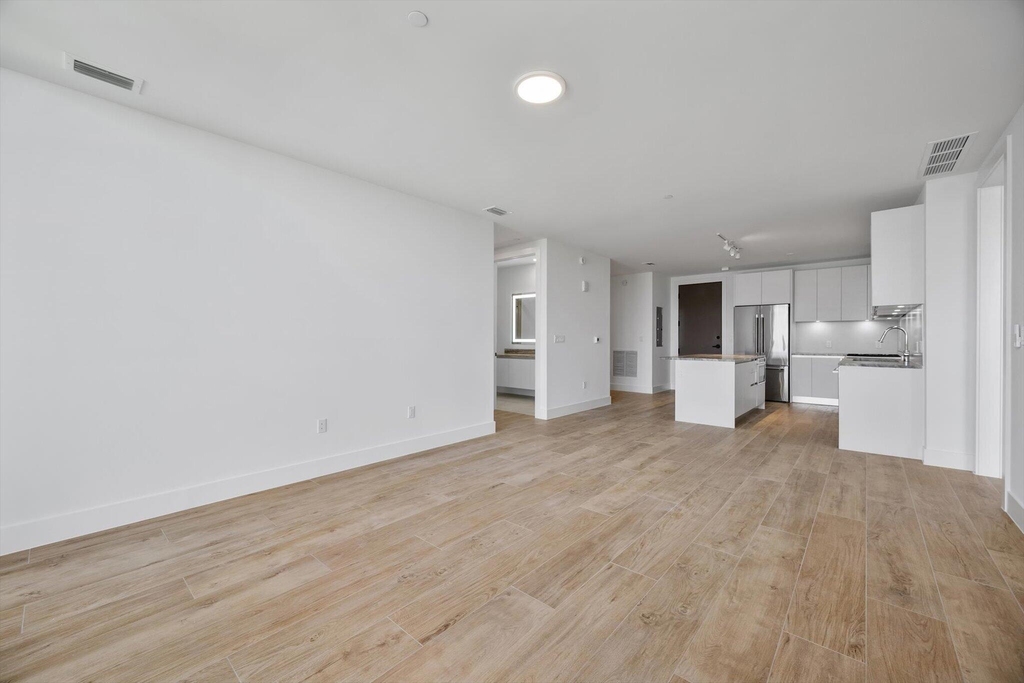 3034 Oak Avenue - Photo 13