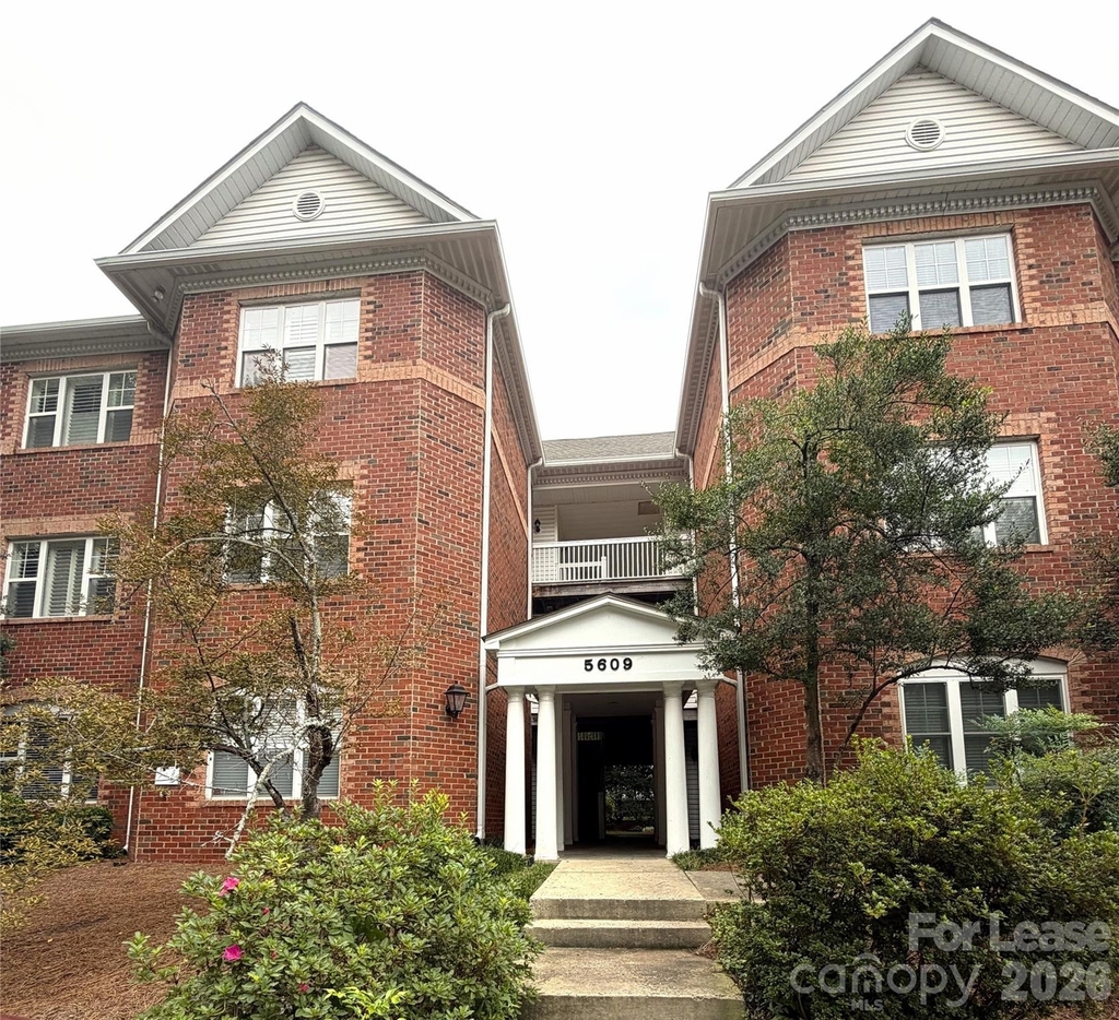 5609 Fairview Road - Photo 0