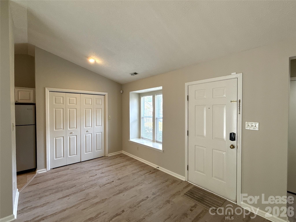 2720 Von Thuringer Court - Photo 3