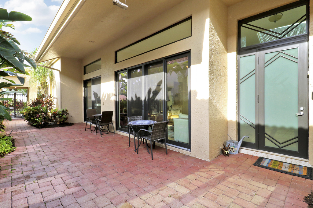 210 Coral Cay Terrace - Photo 10