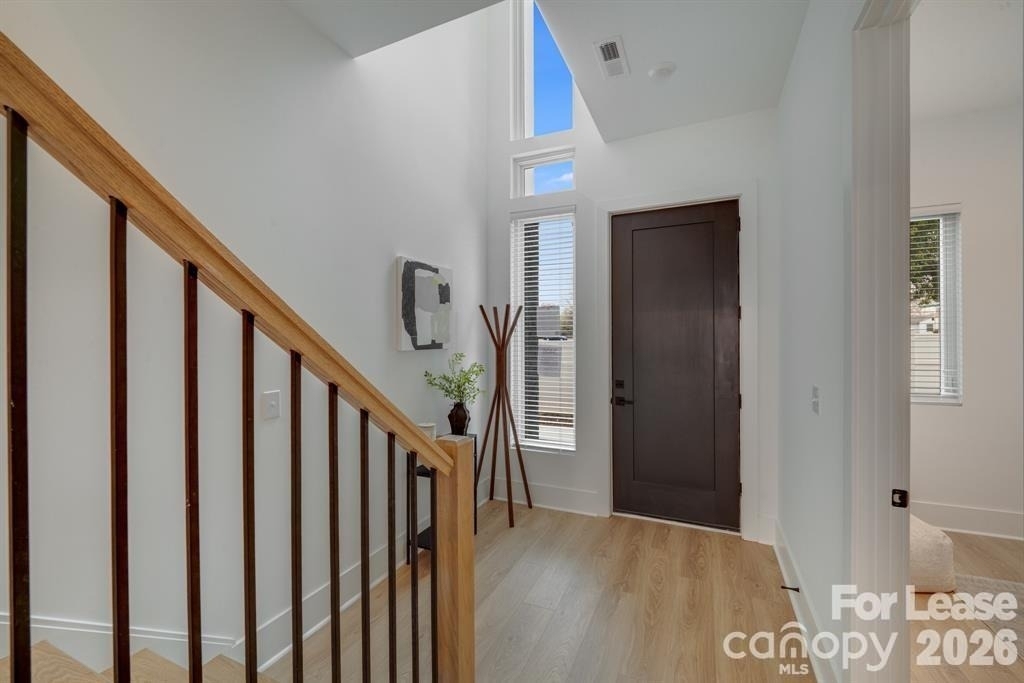 1213 E 36th Street - Photo 6