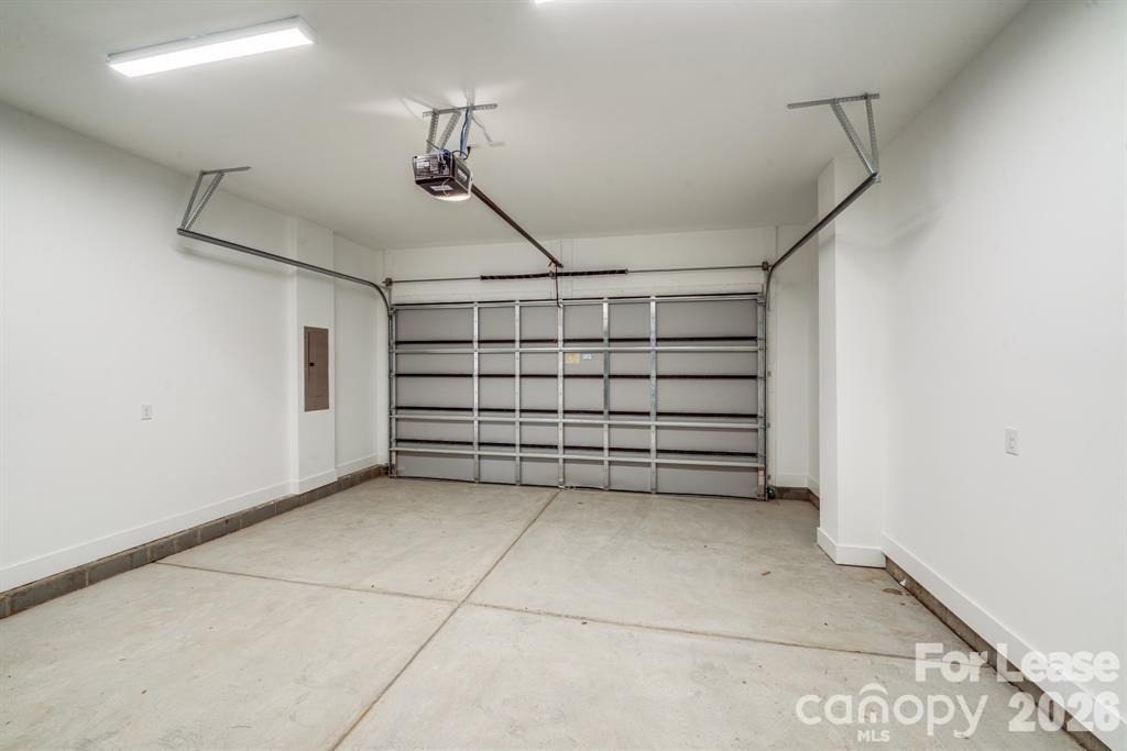 1213 E 36th Street - Photo 3
