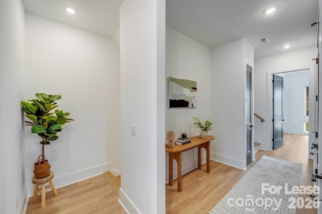 1213 E 36th Street - Photo 15