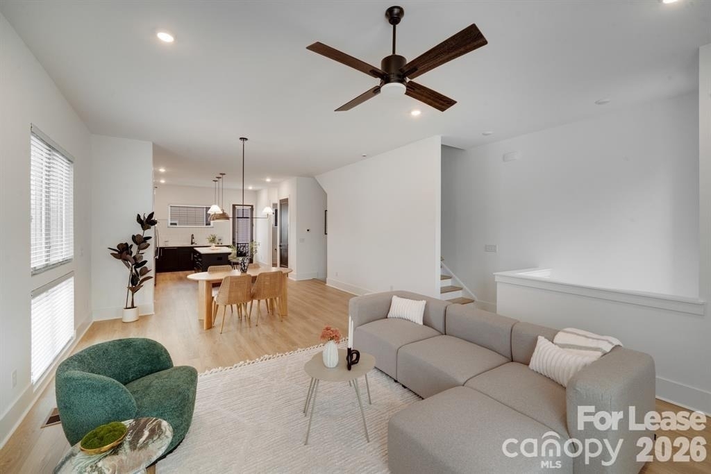 1213 E 36th Street - Photo 18
