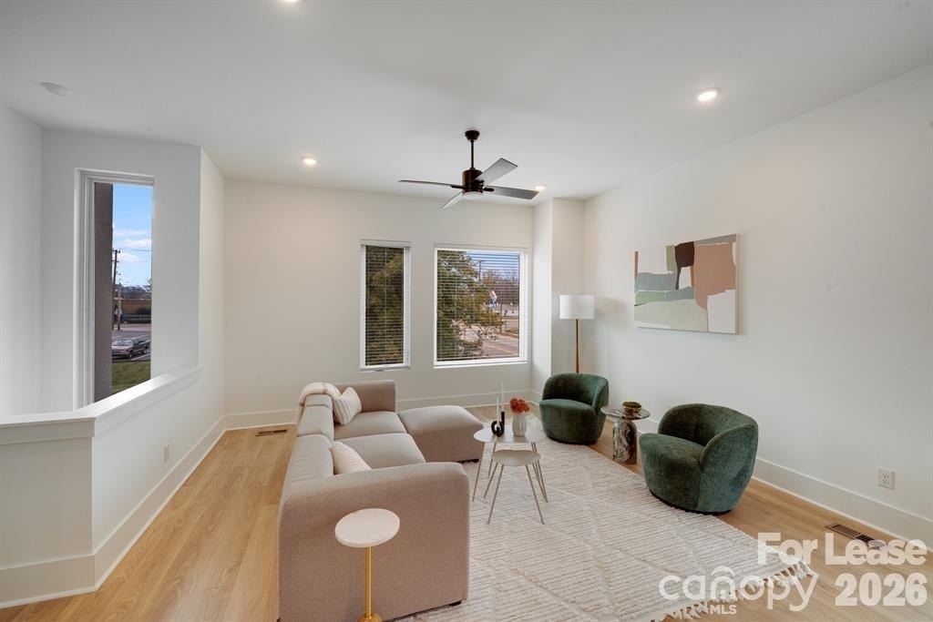 1213 E 36th Street - Photo 22