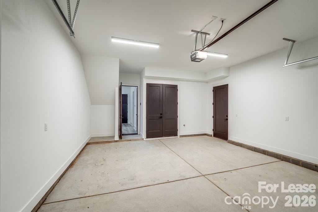 1213 E 36th Street - Photo 4