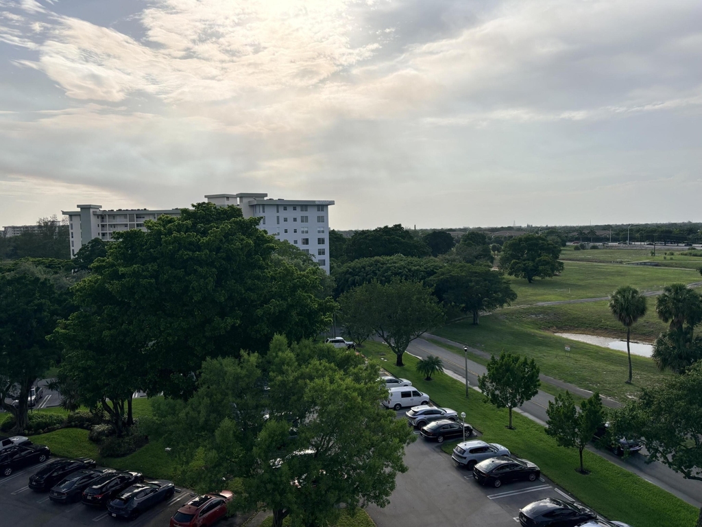 3091 N Course Drive - Photo 17