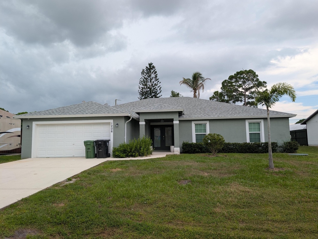 1206 Sw Asturia Avenue - Photo 5