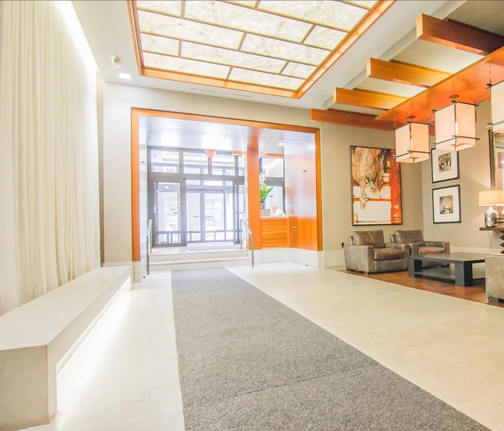 1 Astor Place - Photo 8