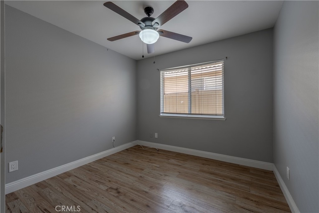 27263 Family - Photo 15