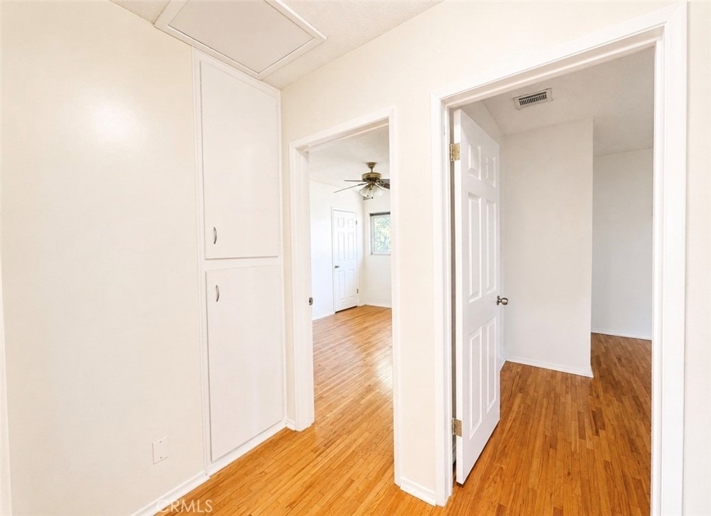 1372 W 36th Street - Photo 7