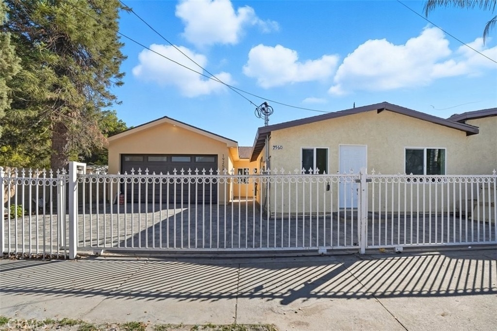 7960 Tampa Avenue - Photo 27