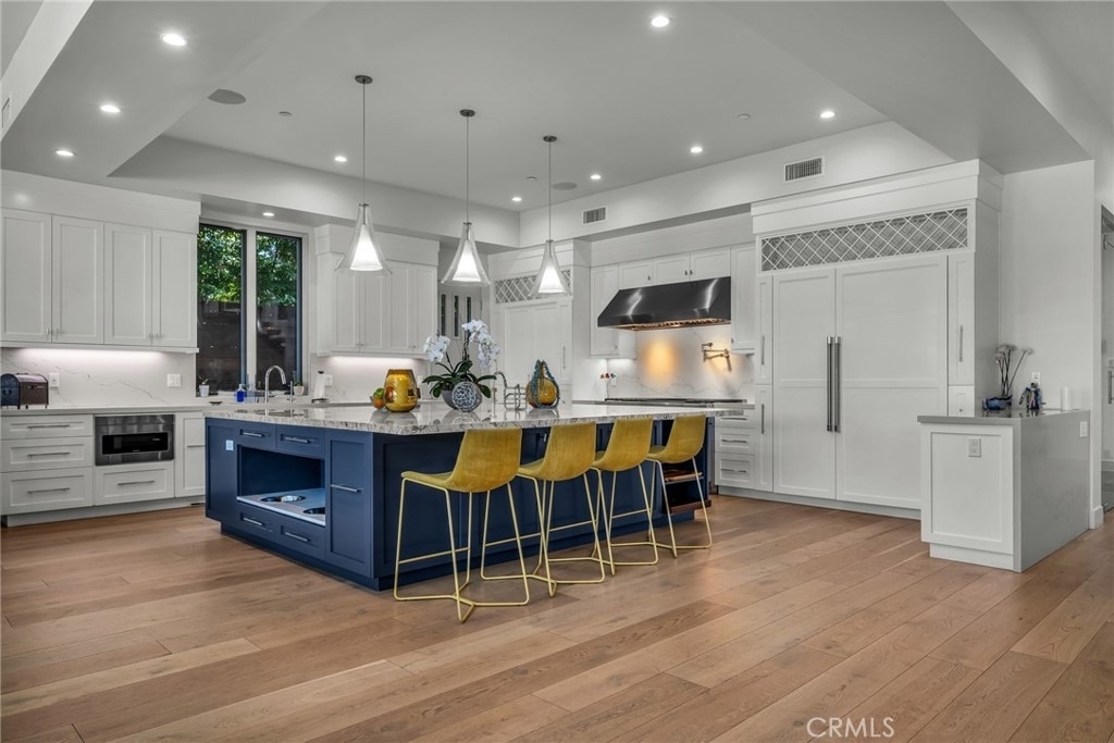503 S Lucia Avenue - Photo 4