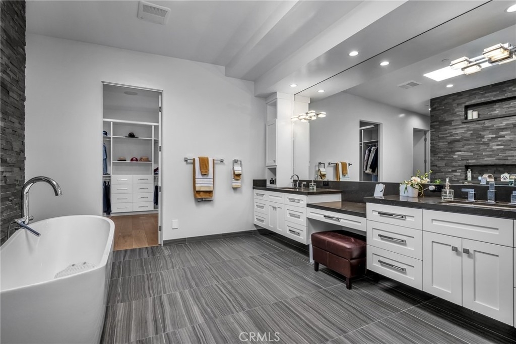 503 S Lucia Avenue - Photo 19