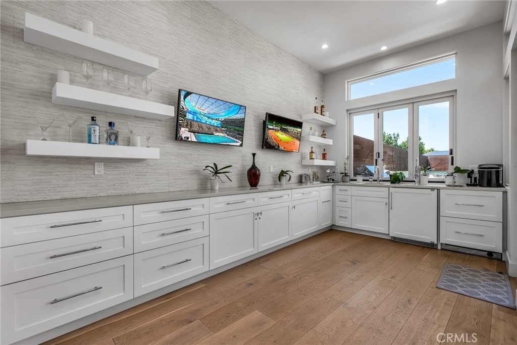 503 S Lucia Avenue - Photo 12