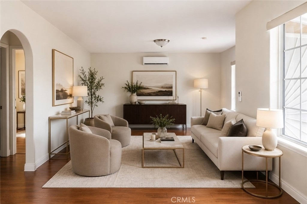 301 Colston Avenue - Photo 2