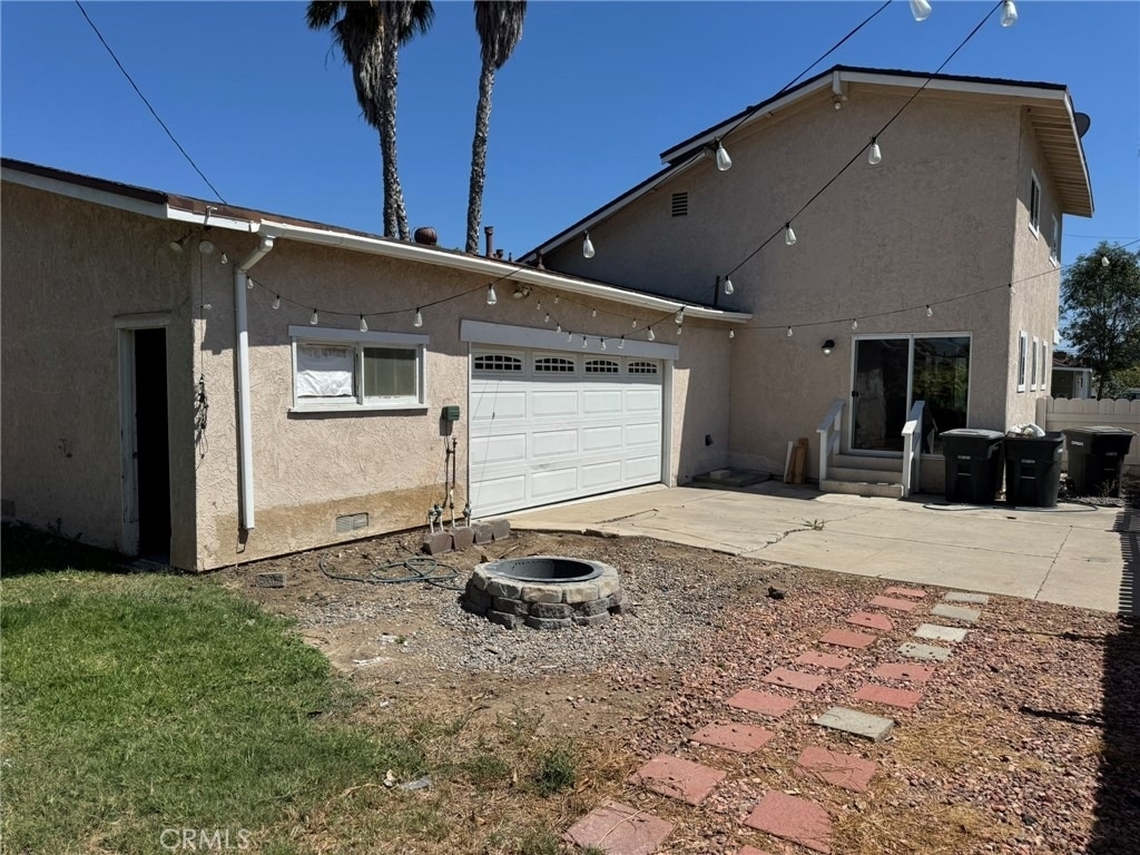1041 W Acacia - Photo 22